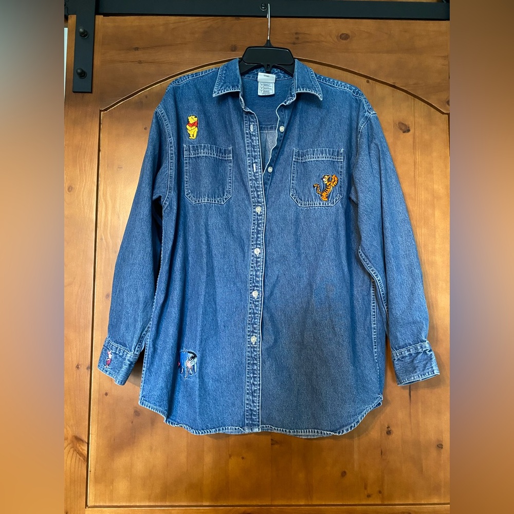 Vintage The Disney Store Winnie the Pooh Denim Button Down Top L Embroidered